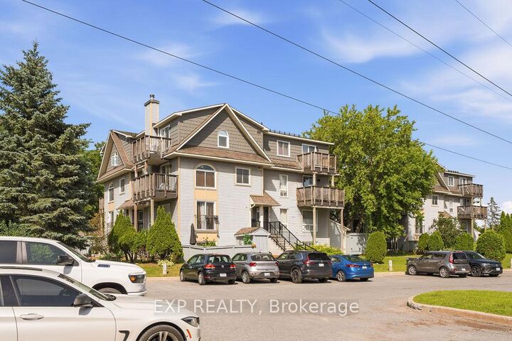 Property Photo:  1704 Tanguay Court Unit #56  ON K2L 3X8 