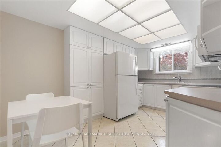 Property Photo: 1705 Playfair Drive 212 ON K1H 8P6