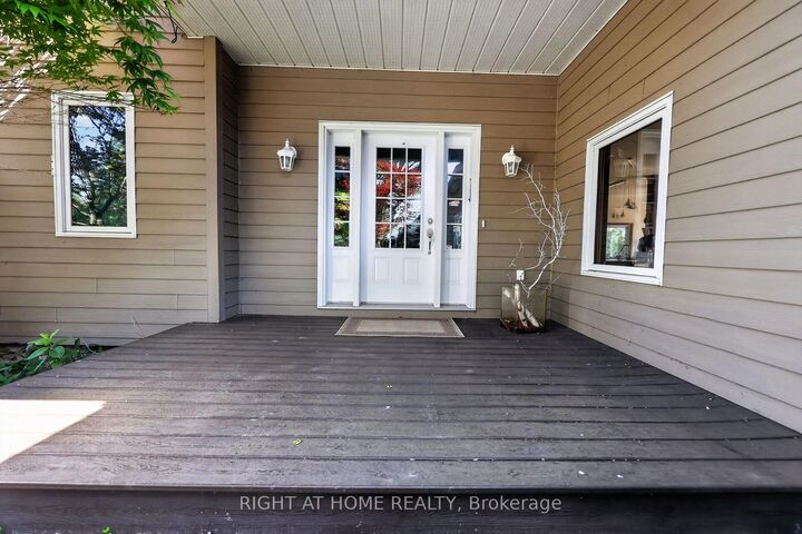 Property Photo: 1284 Rumney Road ON L4R 4K3