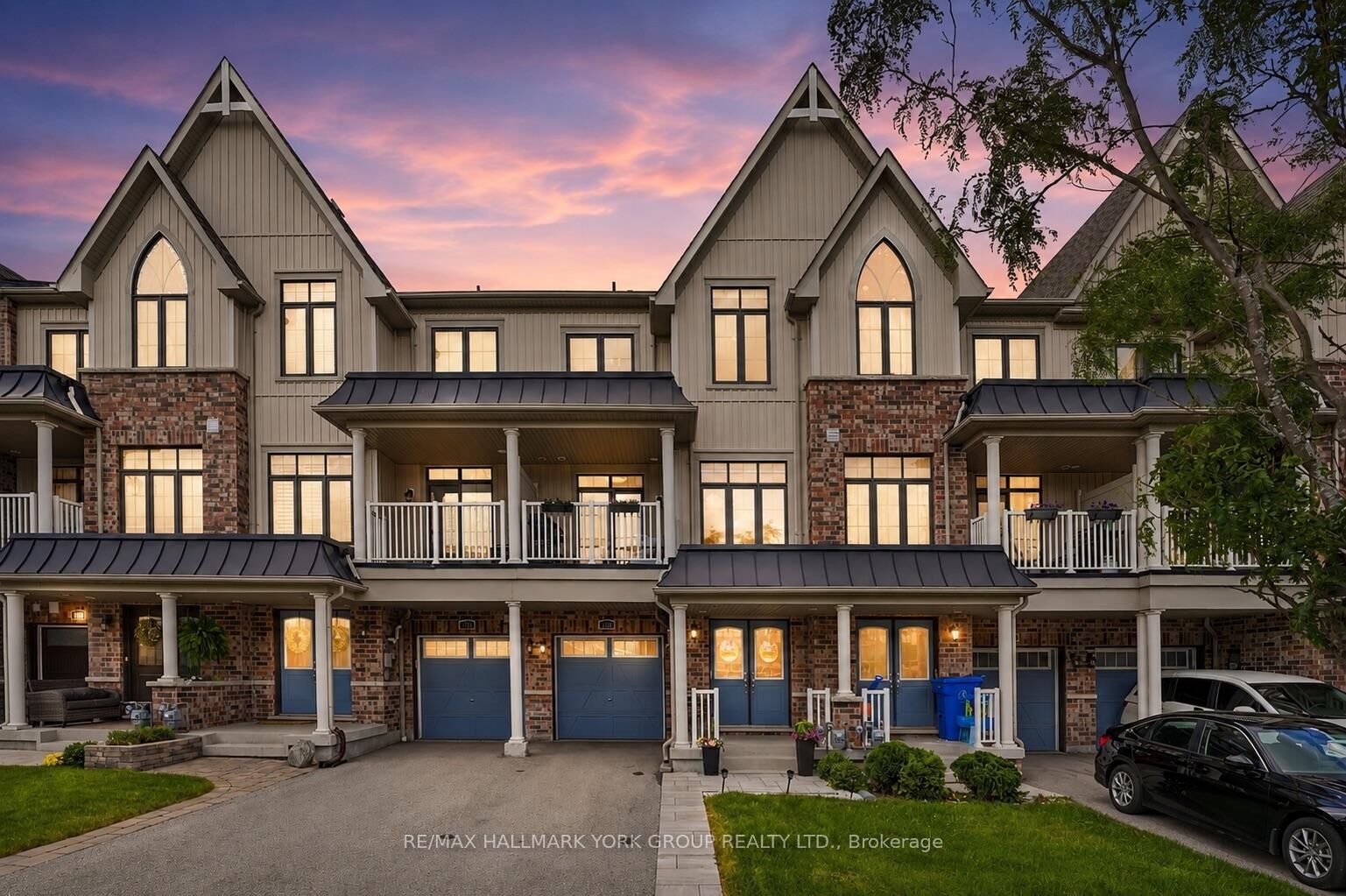 Property Photo: 118 Alvin Pegg Drive ON L9N 0R7