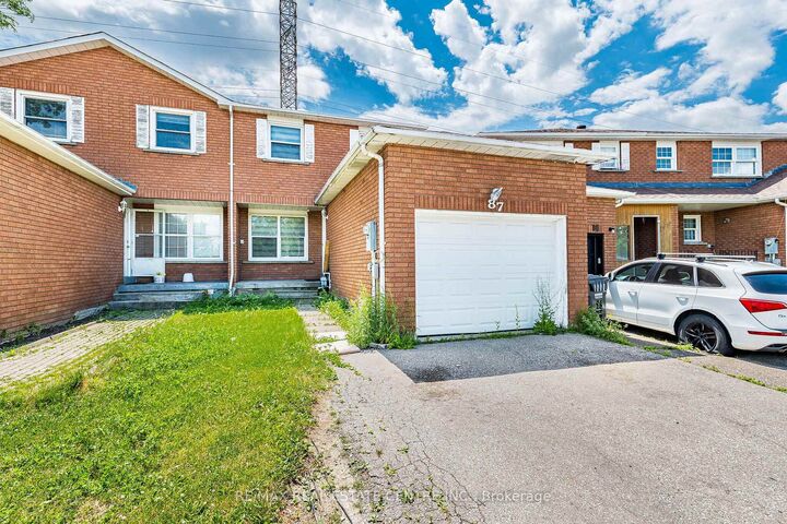 Property Photo:  87 Tulip Drive  ON L6Y 3W9 
