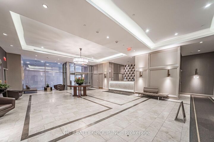 Property Photo: 155 Yorkville Avenue 2014 ON M5R 0B4