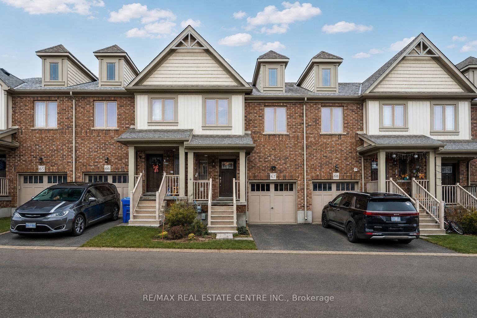 Property Photo: 124 Parkinson Crescent 67 ON L9W 6R7