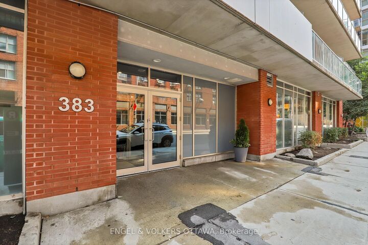 Property Photo: 383 Cumberland Street 406 ON K1N 1J7