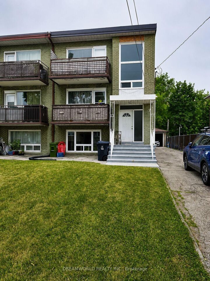 7 Diana Drive — photo 1