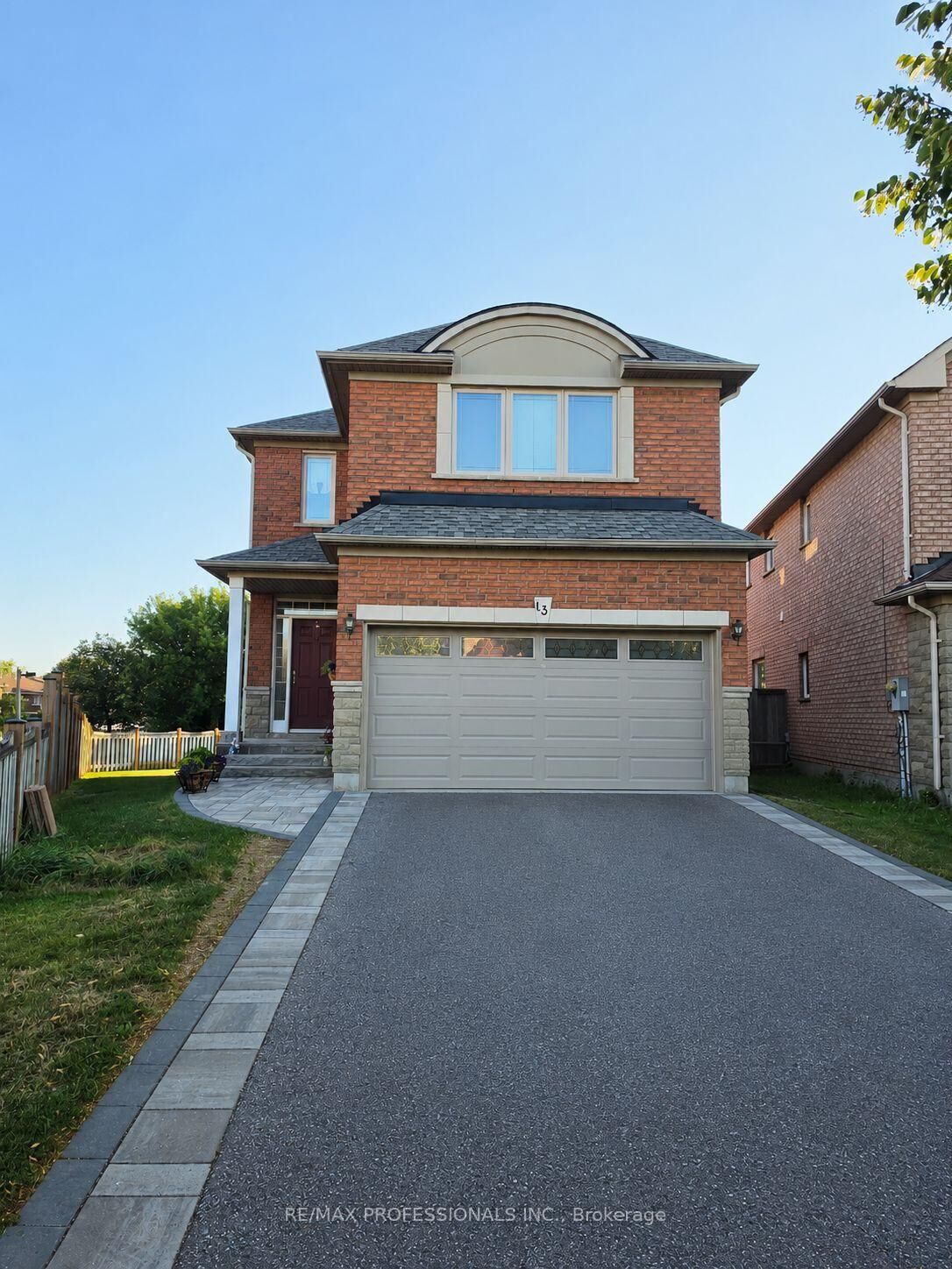 Property Photo: 13 Beechgrove Crescent Bsmt ON L3R 4Z1