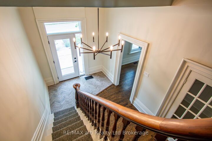 Property Photo:  66 Daly Avenue 5  ON N5A 1B8 