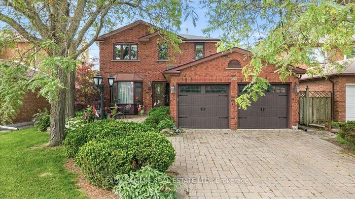 Property Photo: 180 Lyndhurst Drive ON L3T 6T6