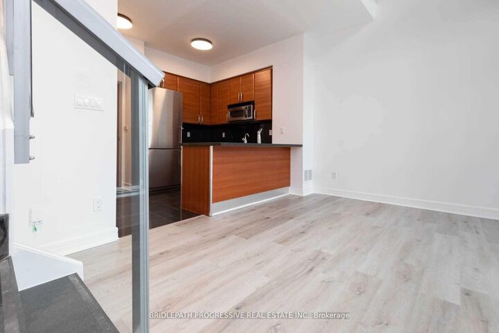 Photo de la propriété:  1 Avondale Avenue 507  ON M2N 7J1 