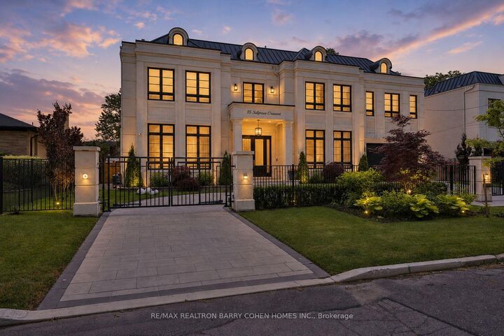 15 Sulgrave Crescent — photo 1