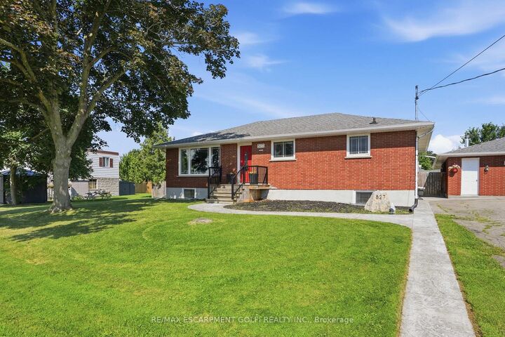 Property Photo:  527 Walden Boulevard  ON L2A 1S2 