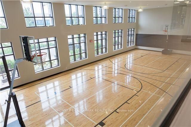 Property Photo: 89 South Town Center Boulevard 1005 ON L6G 0E8