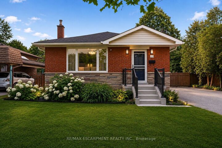 715 Drury Lane — photo 1