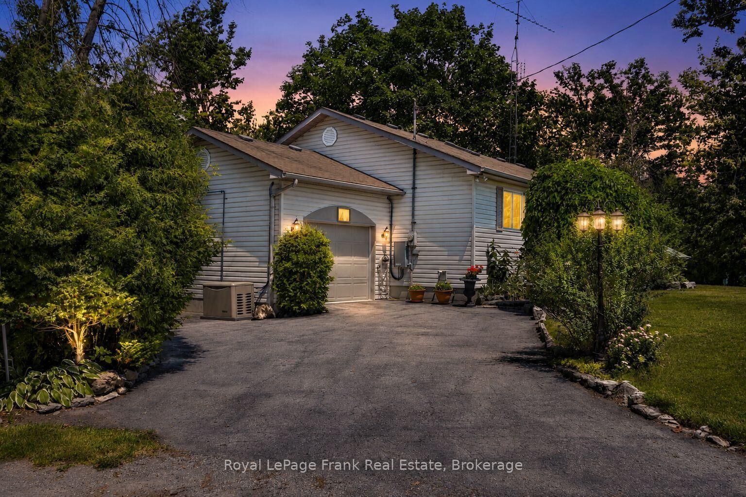 Property Photo: 2 Ideal Point Road S ON K0M 1A0