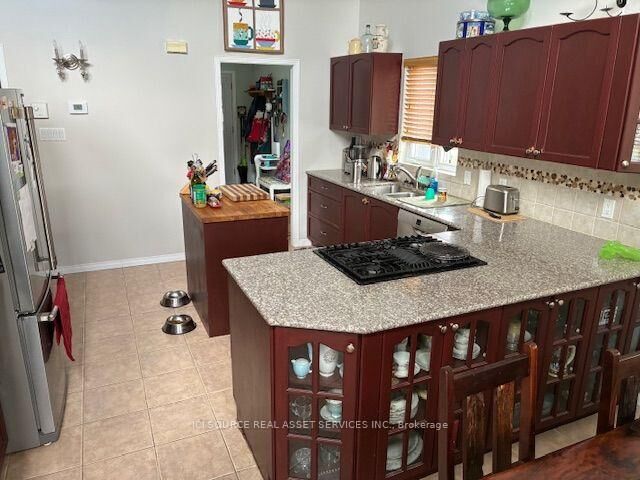 35 Brisson Street — photo 1