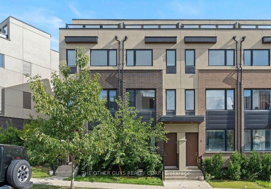 Property Photo:  19 Thomas Mulholland Drive  ON M3K 0B5 
