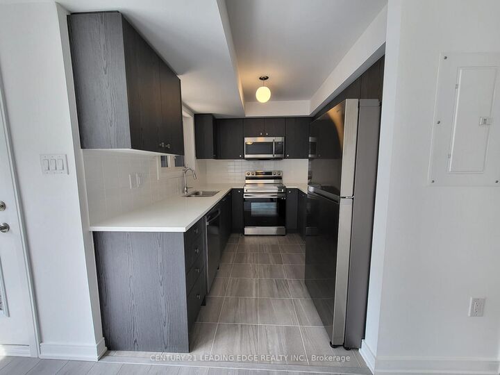 Property Photo: 27 Magnolia Lane ON L9J 0N9