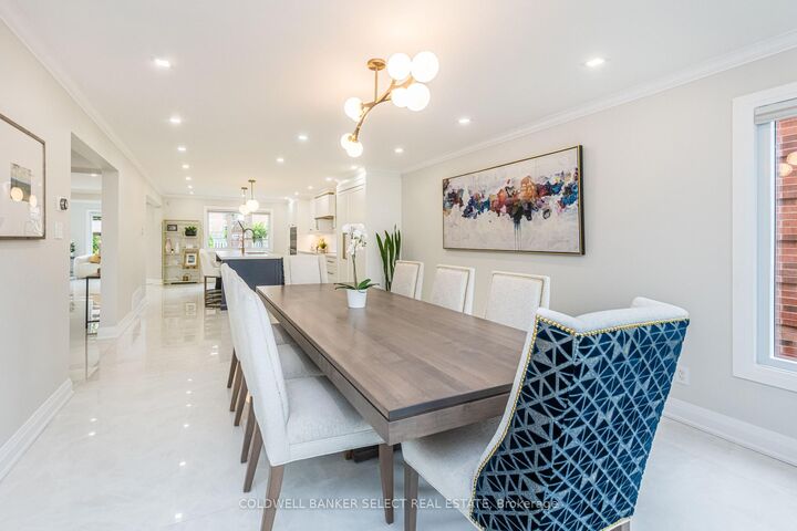 Property Photo: 154 Conti Crescent ON L4L 6V4