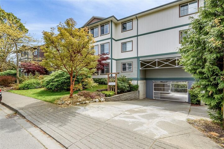 Property Photo: 129 Back Rd #204 BC V9N 3W5