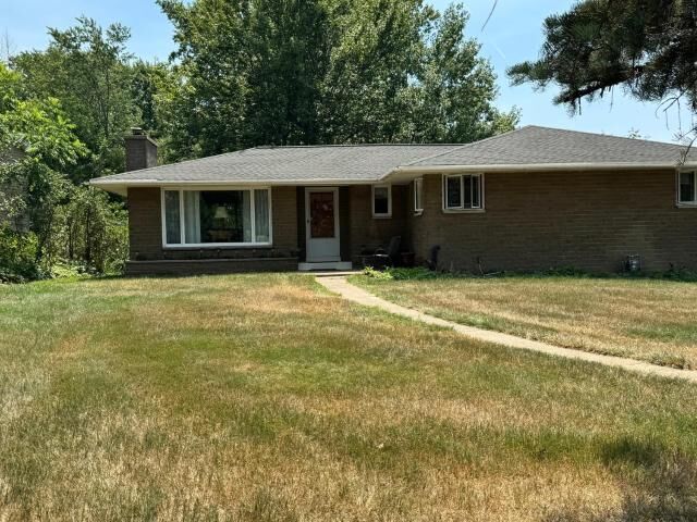 Property Photo: 76 Linda Lane PA 16365