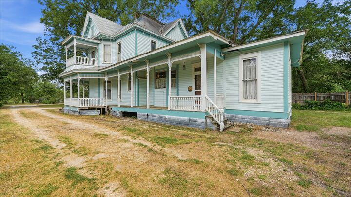 Property Photo: 503 Main Street TX 78655