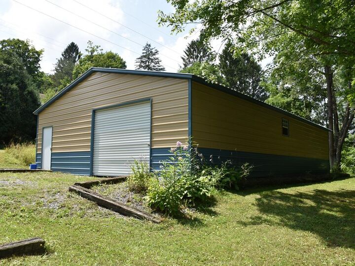 Property Photo:  65-050680 Beatty Avenue  PA 16335 