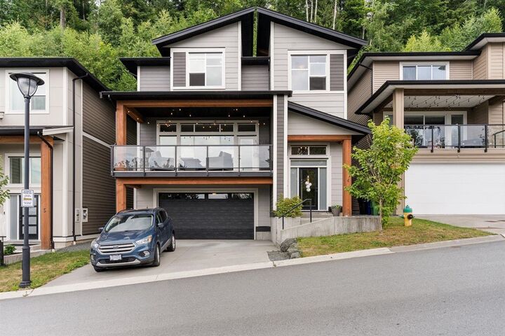 6262 Rexford Drive 4 — photo 1