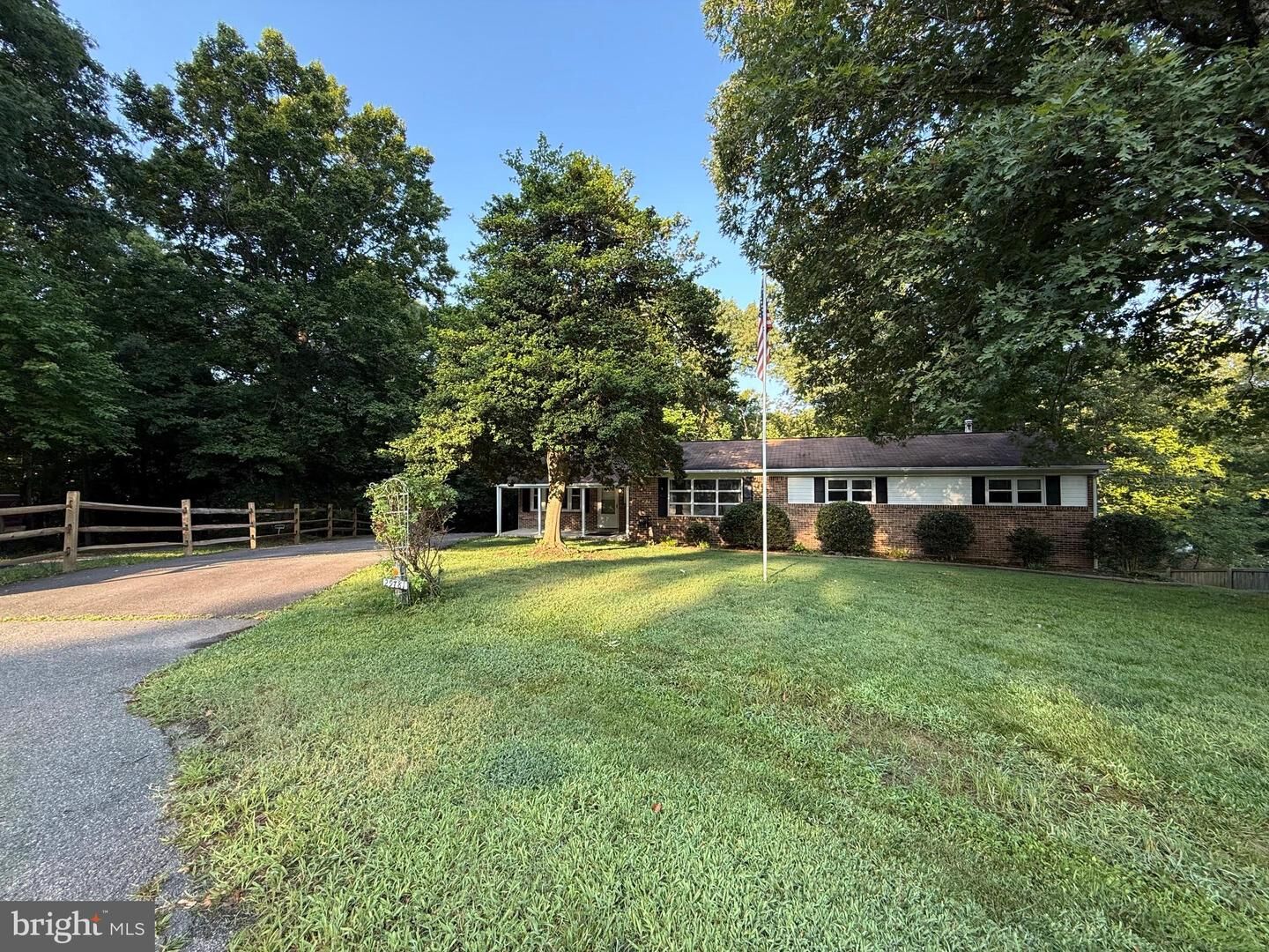 Property Photo: 29781 Oak Road MD 20659