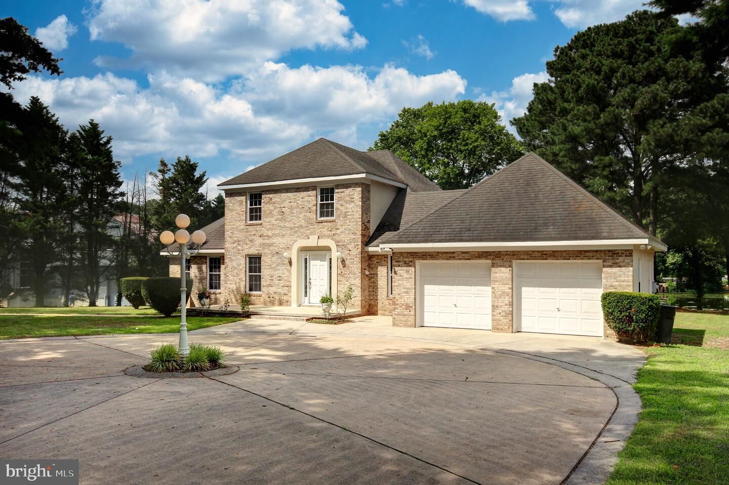 Property Photo: 913 S Schumaker Drive MD 21804