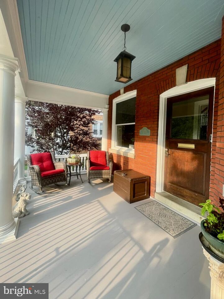 Property Photo: 2006 Baynard Boulevard DE 19802