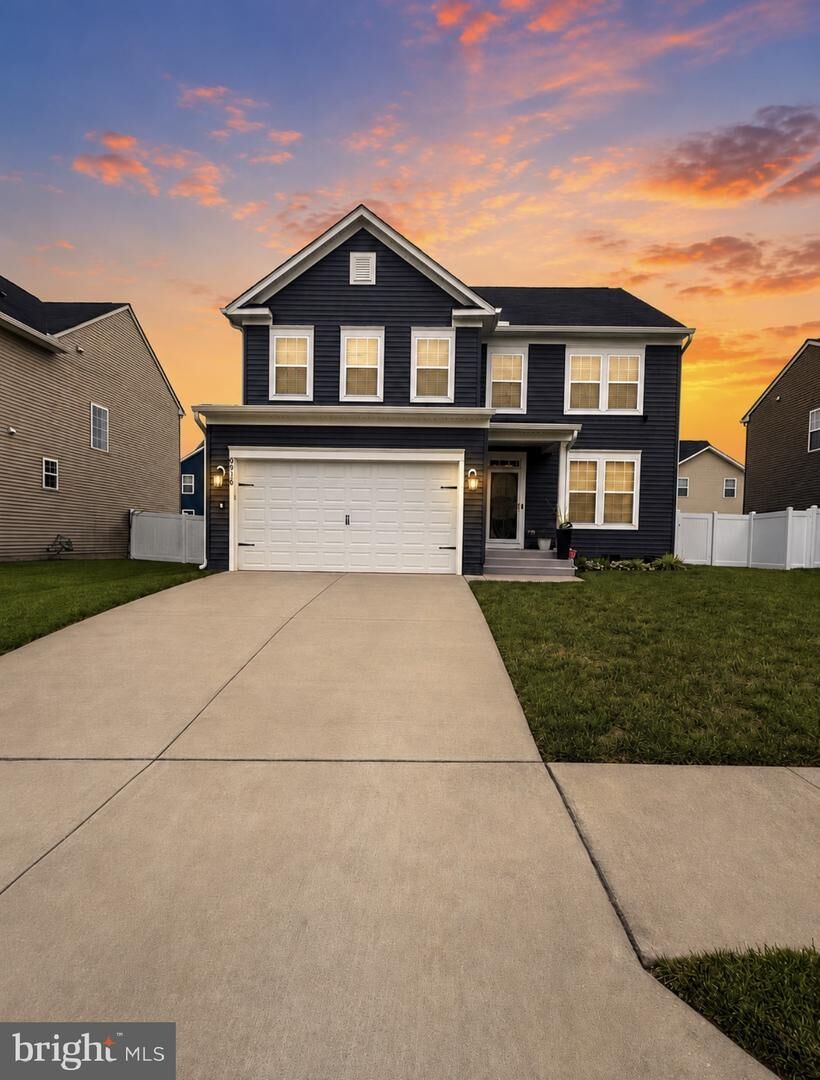 Property Photo: 9510 Hillcrest Drive VA 22407
