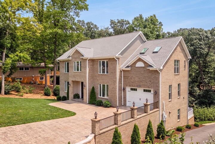 Property Photo: 1176 Nelson Dr VA 22801