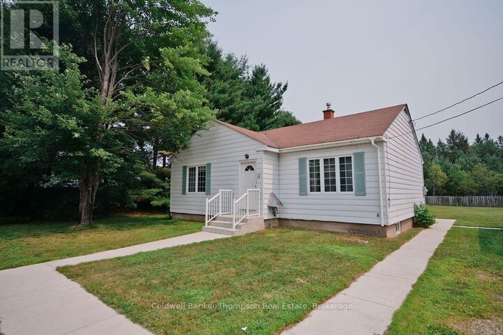 Photo de la propriété: 12 Connolly Street ON P0A 1X0