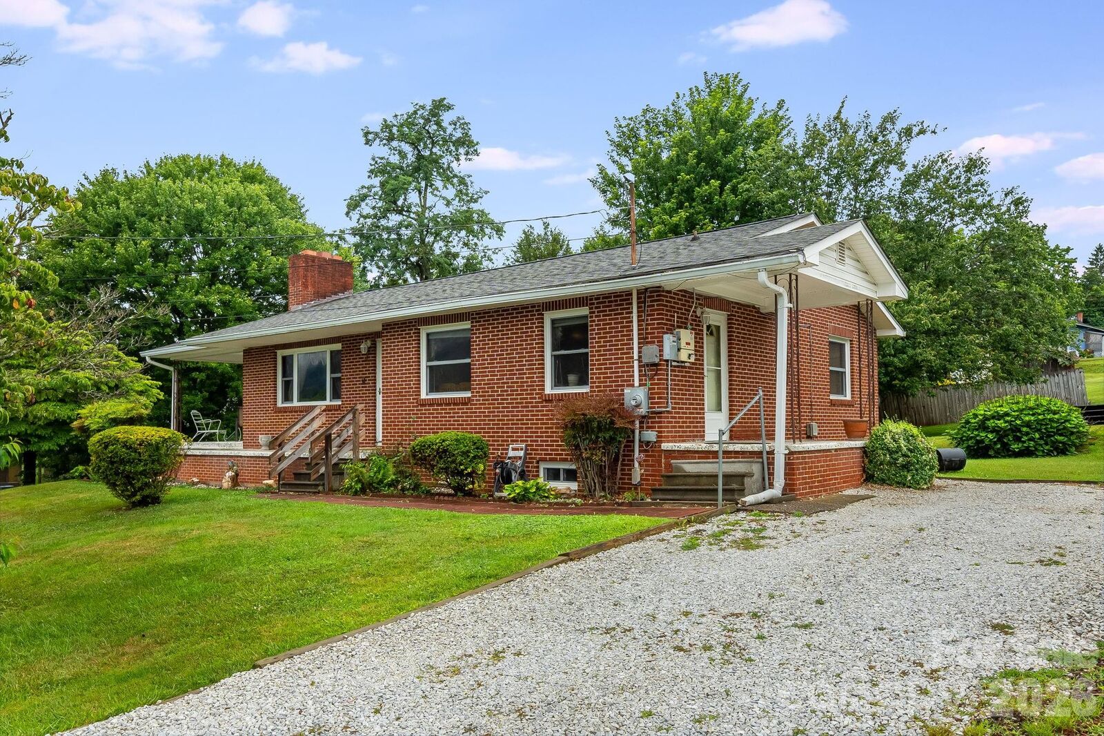 Property Photo: 4 Brad Street NC 28803
