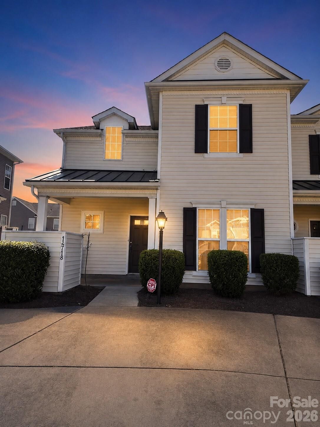 Property Photo: 14718 Lions Pride Court NC 28278