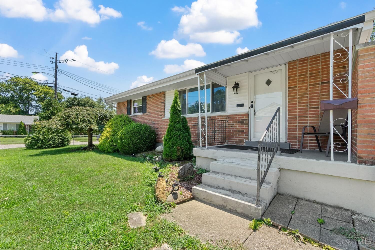 Property Photo: 4801 Narcissus Court OH 45238