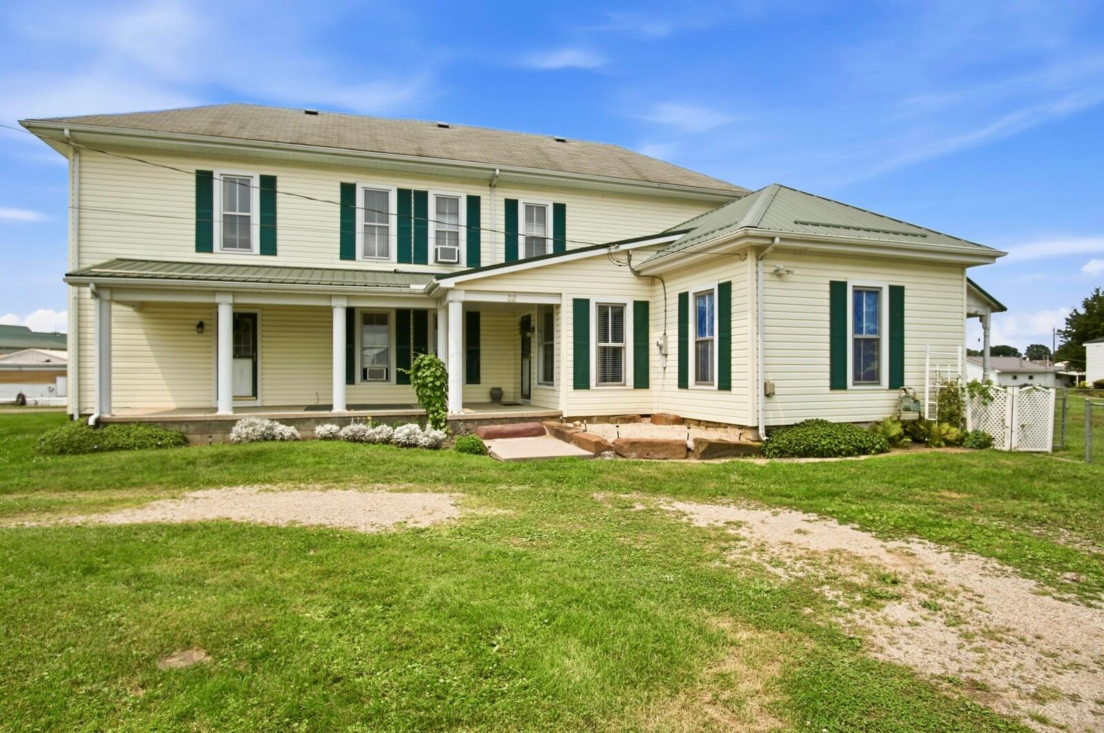 Property Photo: 32 E 1st Street OH 43822