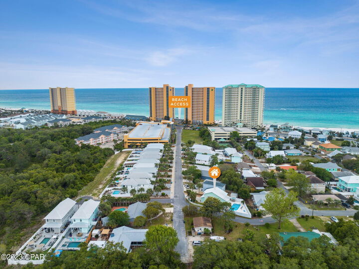 Property Photo: 212 Sands Street FL 32413