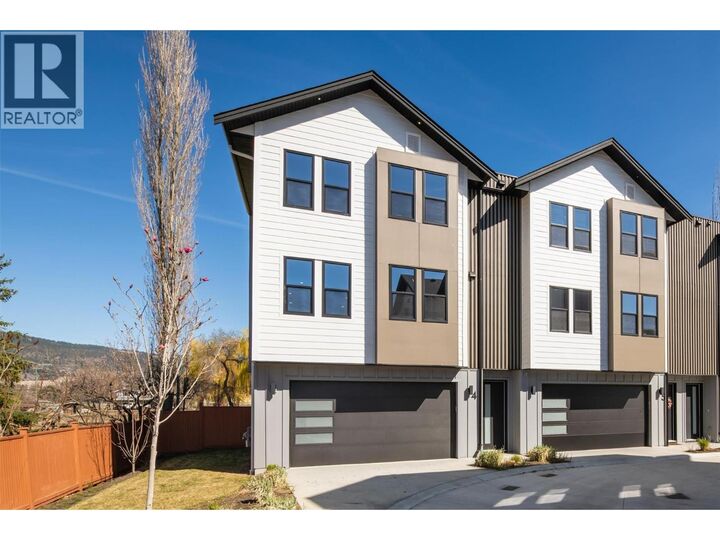 Property Photo:  3590 Redecopp Road 4  BC V4V 1X5 