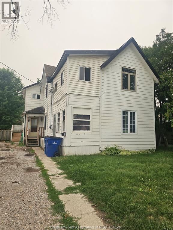Property Photo:  82 Taylor Avenue  ON N7L 2T8 