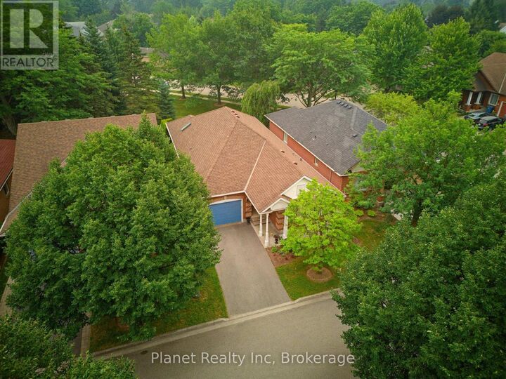 Property Photo: 10 White Pine Way ON N1G 4X7