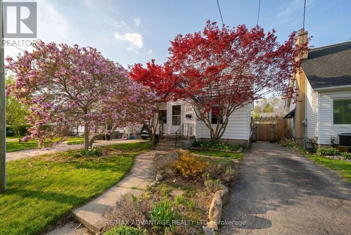 Property Photo:  543 Chester Street South  ON N6C 2K1 