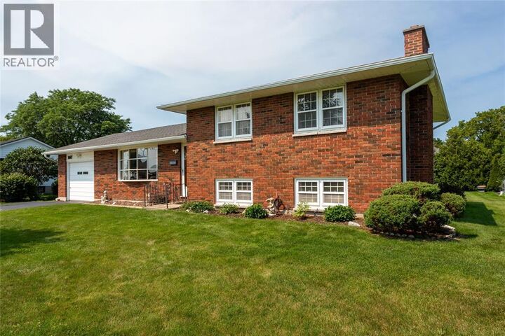 Property Photo:  1697 Thurston Road  ON N7X 1A5 