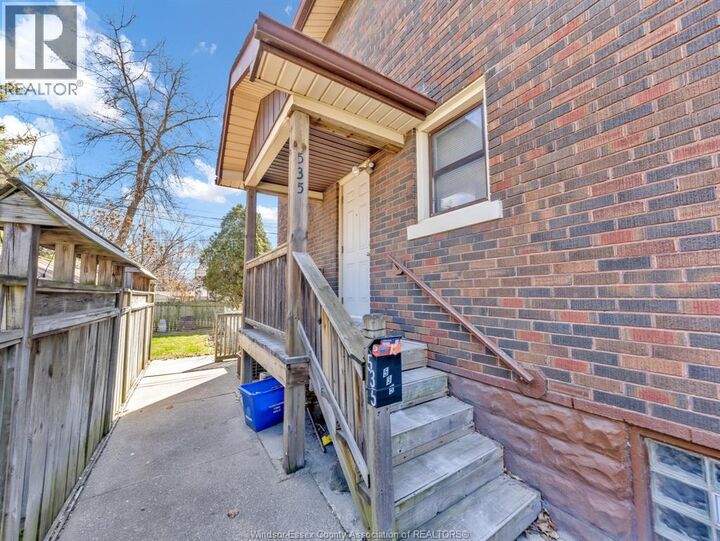 Property Photo: 535 Pine Street ON N9A 6E6