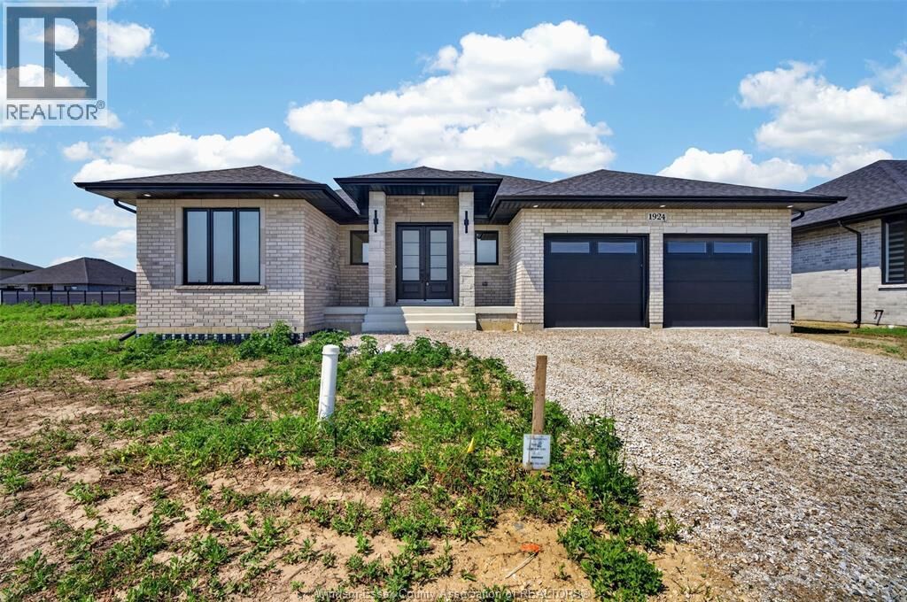 Property Photo: 1920 Sannita Avenue ON N9Y 0G5