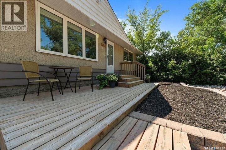 Property Photo:  5309 1st Avenue  SK S4T 0A7 