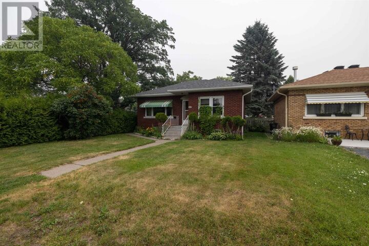 Property Photo: 1537 Sills St ON P7E 5S4
