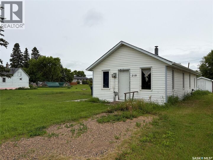 Property Photo: 218 Main Street SK S0A 2V0