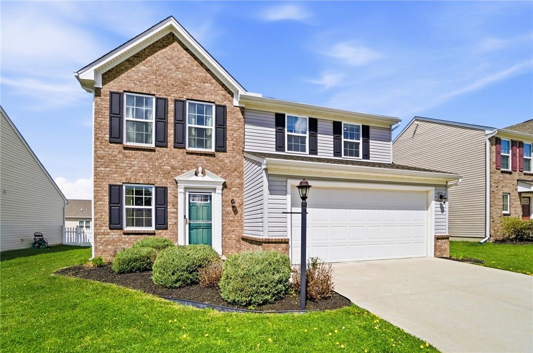 Property Photo: 4351 Pimlico Place OH 45424