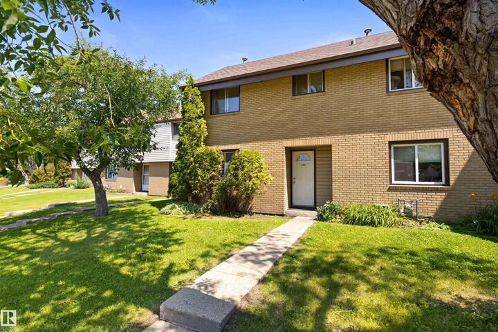 Property Photo: 105 Grandin Village AB T8N 1R9
